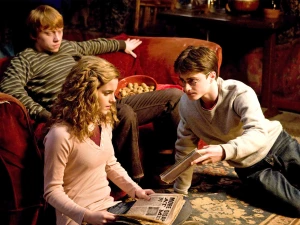 emma_watson_in_latest_harry_potter_and_the_half_blood_prince-normal